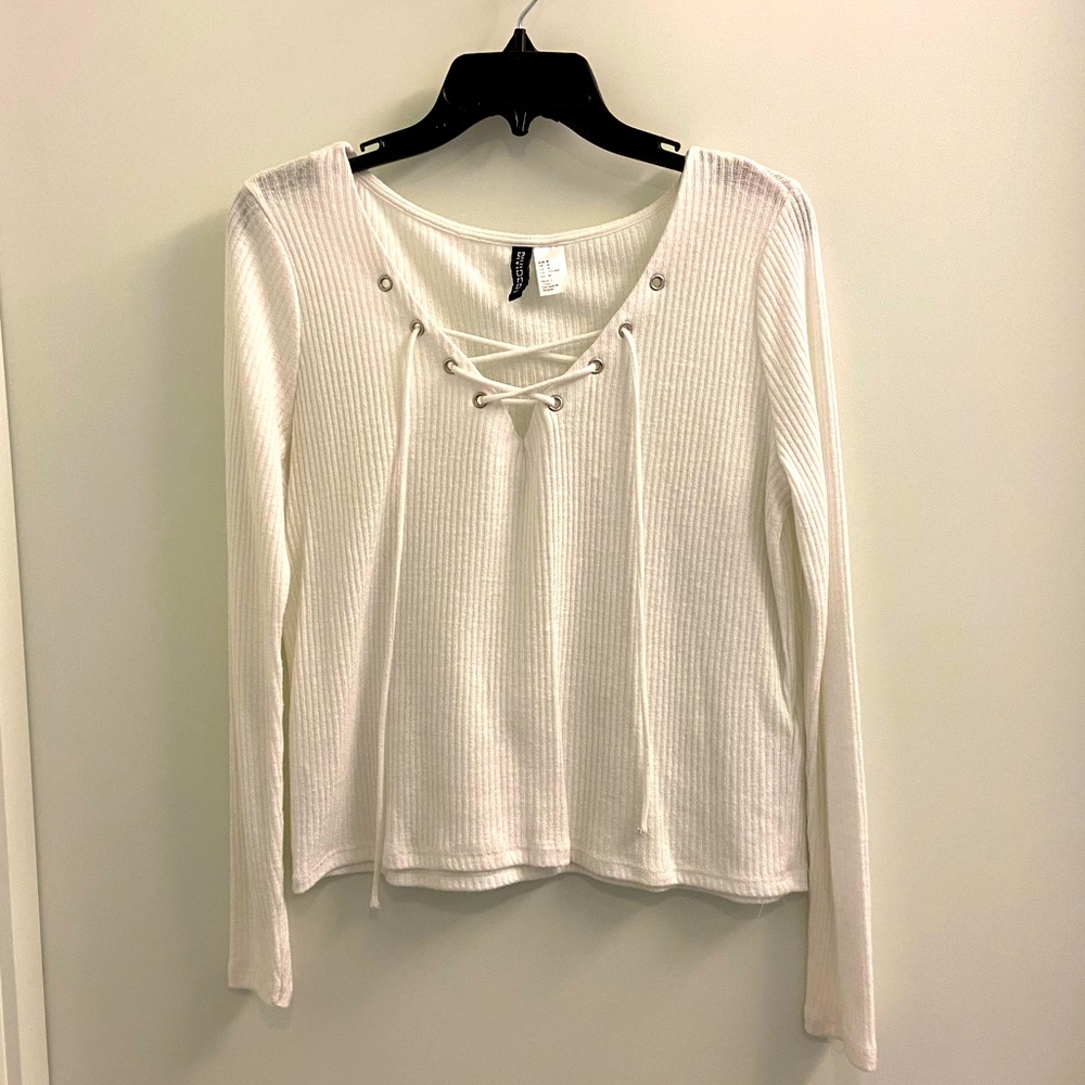 COPY - H&M lace up top